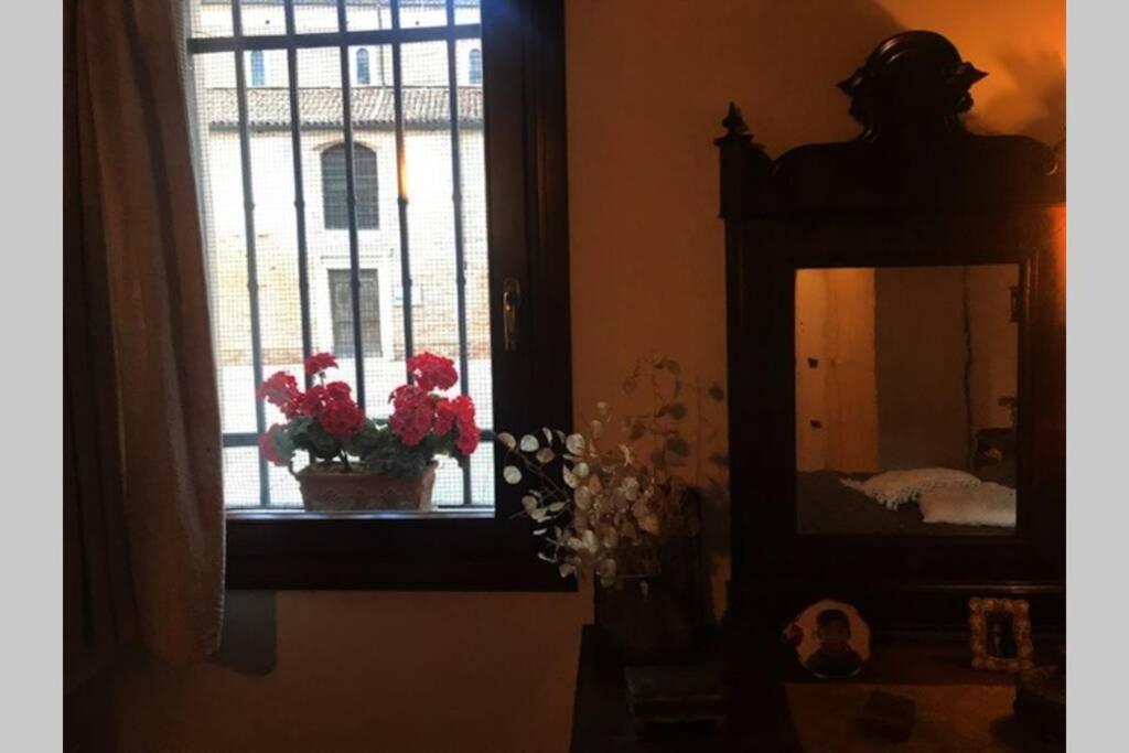 Appartamento Tipico Con Corte Privata Venezia Eksteriør bilde